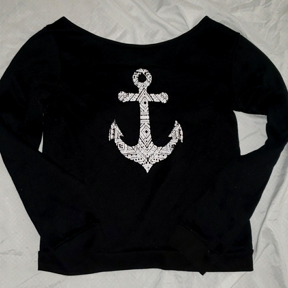 Sweater  anchor black medium  sice